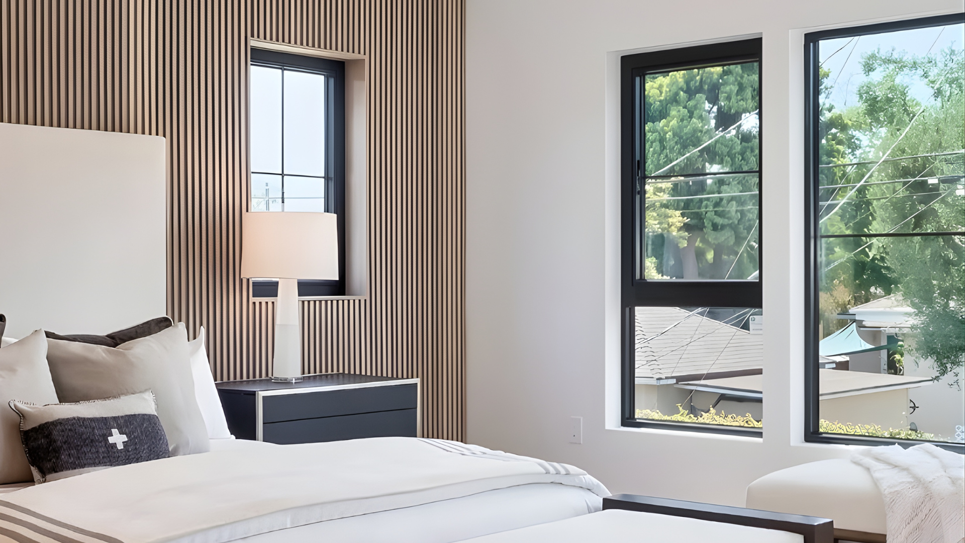 VLX 500 Single & Double Hung Window in Lauderhill, FL | TruePane Windows & Doors - detail 4